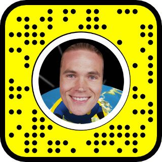 Snapcode for lens with a big head effect